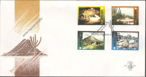 Aruba2000-4FDC89