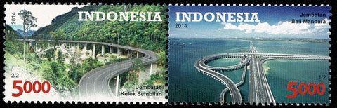 3159-60 Bruggen - Indonesie 2014